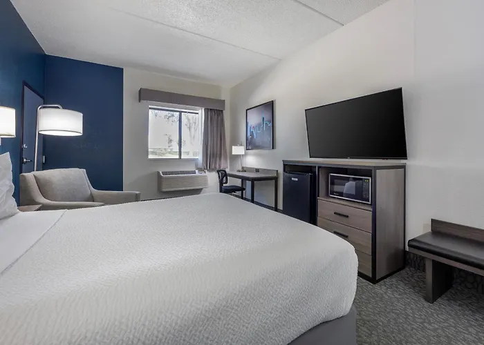 Hotel Western 2*